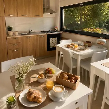 Altea Oda ve Kahvaltı *